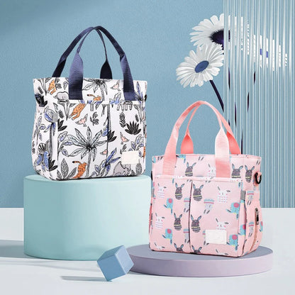 Lightweight diaper bag