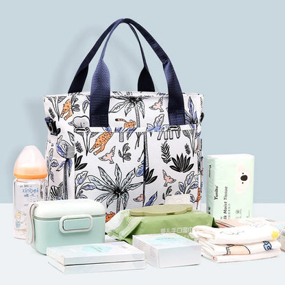 Lightweight diaper bag
